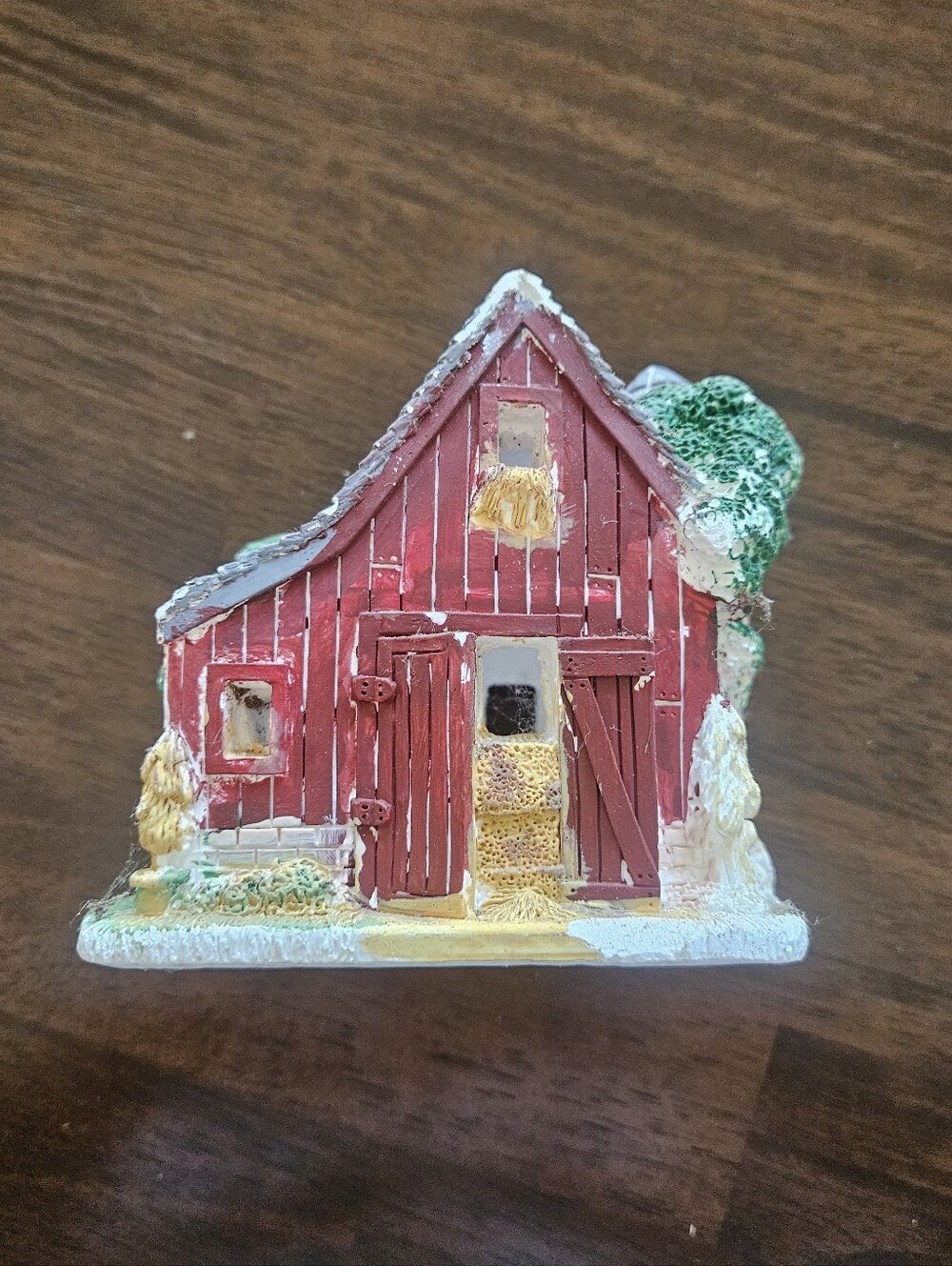 Small Vintage Red Holiday Barn Decorative Figurine - Unbranded